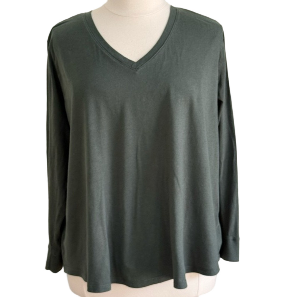 Terra & Sky V-Neck Long Sleeve Top - Evergreen 3X (24/26)